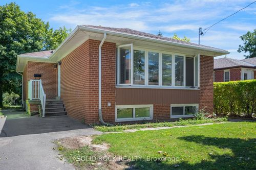 47 Brisco St, Brampton, ON, L6V1X1 | Card Image