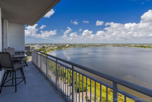 1106-300 S Australian Ave, West Palm Beach, FL, 33401-5083 | Card Image