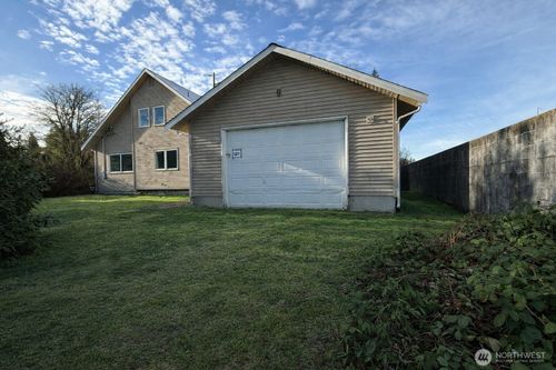 127 10th St, Sultan, WA, 98294-9727 | Card Image