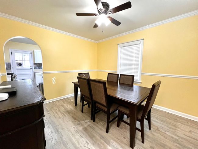 17 Rock Spring Rd, House other with 3 bedrooms, 3 bathrooms and null parking in Stamford CT | Image 8