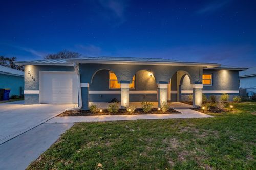 2268 Ne 16th Ct, Jensen Beach, FL, 34957-5118 | Card Image