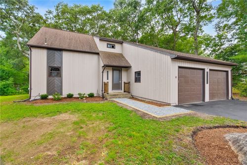 6 Acacia Ct, Coventry, RI, 02816-6445 | Card Image