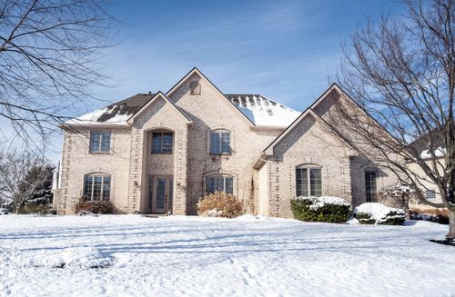 10461 Tavarez Ct, Fishers, IN, 46040-9002 | Card Image