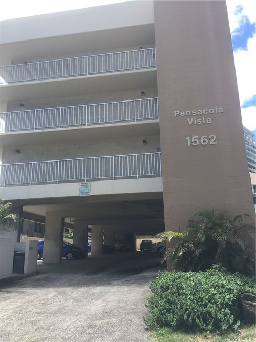 apt-402-1562 Pensacola St, Honolulu, HI, 96822-5807 | Card Image
