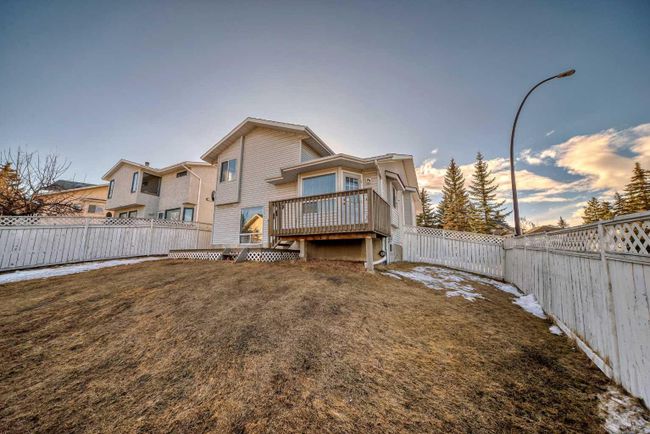 164 Sanderling Close Nw, Home with 5 bedrooms, 3 bathrooms and 2 parking in Calgary AB | Image 42