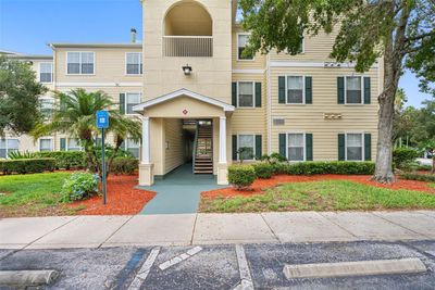 18593 Bridle Club Drive, Condo with 3 bedrooms, 2 bathrooms and null parking in TAMPA FL | Image 1