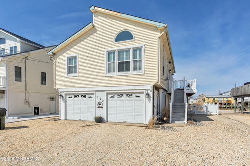 170 Flamingo Rd, Tuckerton, NJ, 08087-2408 | Card Image