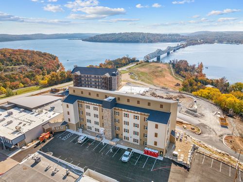 88 Towers Aly Unit #404, Kimberling City, MO, 65686 | Card Image