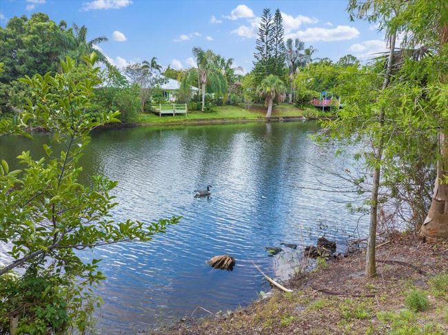 632 Concha Dr, House other with 3 bedrooms, 2 bathrooms and null parking in SEBASTIAN FL | Image 55
