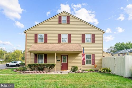 206 Yardley Ct, QUAKERTOWN, PA, 18951-1369 | Card Image