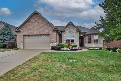 8248 Sweet Briar Ct, Liberty Twp, OH, 45044-1190 | Card Image