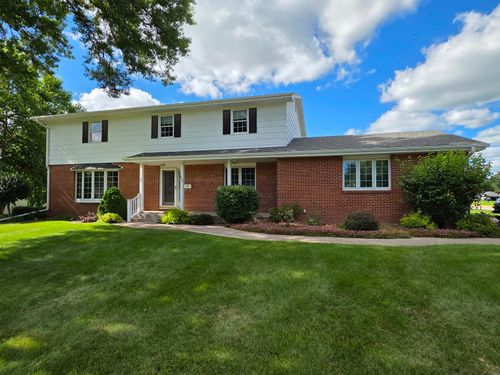 501 W Hamilton St, New Hampton, IA, 50659-1909 | Card Image