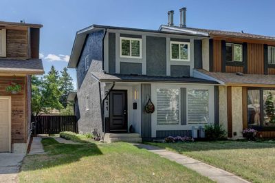 2411 146 Ave Se, Home with 4 bedrooms, 2 bathrooms and 2 parking in Calgary AB | Image 2