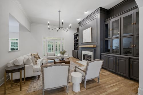9067 Fallswood Ln, Brentwood, TN, 37027-8681 | Card Image