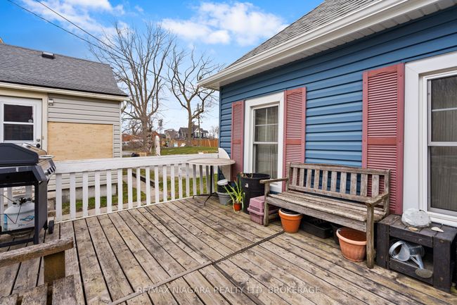 87 King St, Home with 2 bedrooms, 2 bathrooms and 3 parking in Port Colborne ON | Image 23