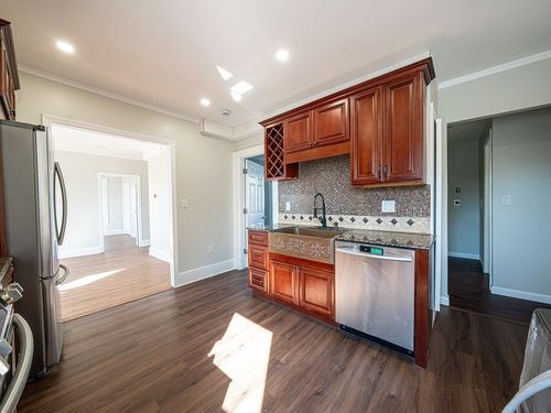 2-7 Cherry St, Lynn, MA, 01902-3104 | Card Image