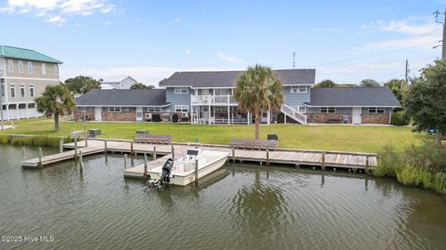 apt-9-109 Cedar Ln, Cedar Point, NC, 28584-7018 | Card Image
