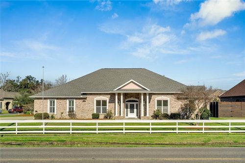 11182 River Rd, Saint Rose, LA, 70087-3668 | Card Image