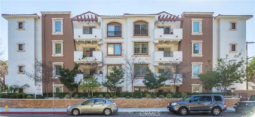 403-4551 Coldwater Canyon Ave, Studio City, CA, 91604 | Card Image