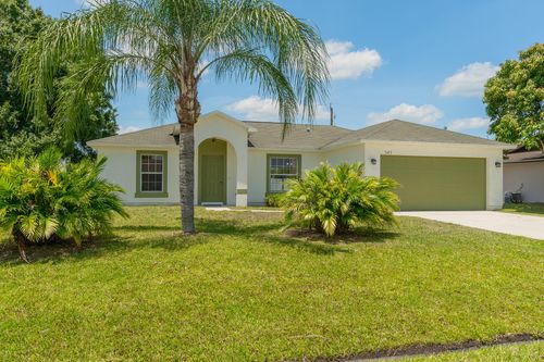 545 Sw Buswell Ave, Port St Lucie, FL, 34983-8736 | Card Image