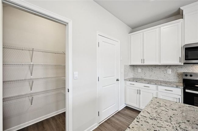 2761 Aralynn Way, House other with 3 bedrooms, 3 bathrooms and 2 parking in College Park GA | Image 17