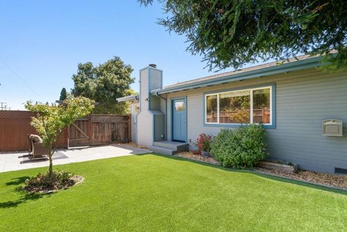 1921 16th Ave, Santa Cruz, CA, 95062 | Card Image