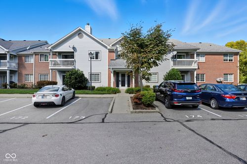 unit-208-8102 Brookmont Ct, Indianapolis, IN, 46278-2232 | Card Image