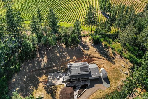 3229 W Dry Creek Road, Healdsburg, CA, 95448 | Card Image