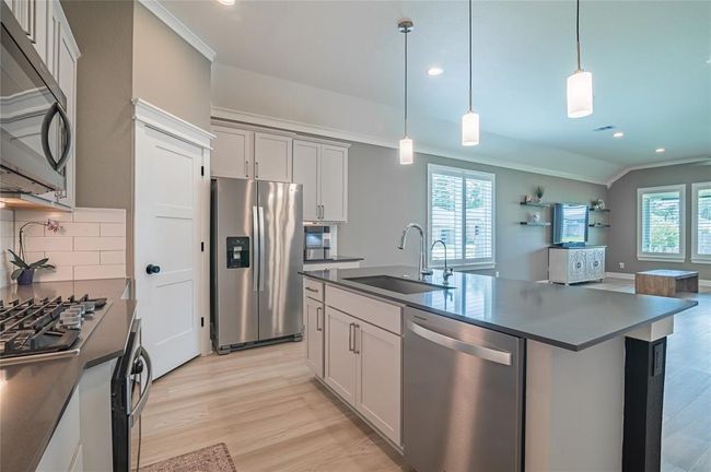 14424 Tunnel Tree Ct, House other with 4 bedrooms, 3 bathrooms and 3 parking in Conroe TX | Image 9