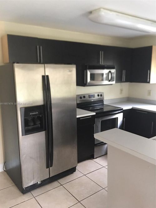 apt-314-4090 N Pine Island Rd, Sunrise, FL, 33351-6545 | Card Image