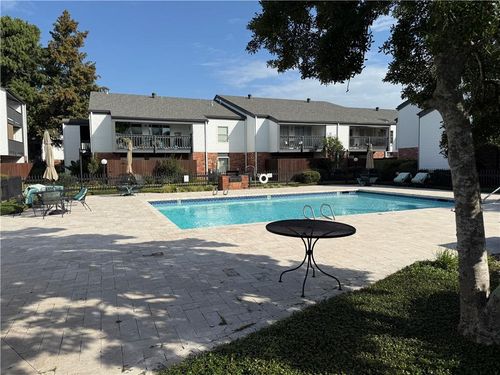 apt-415-832 S Clearview Pkwy, Harahan, LA, 70123-3436 | Card Image