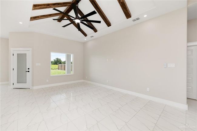 1008 Broken Arrow Dr, House other with 3 bedrooms, 2 bathrooms and 2 parking in Alamo TX | Image 6