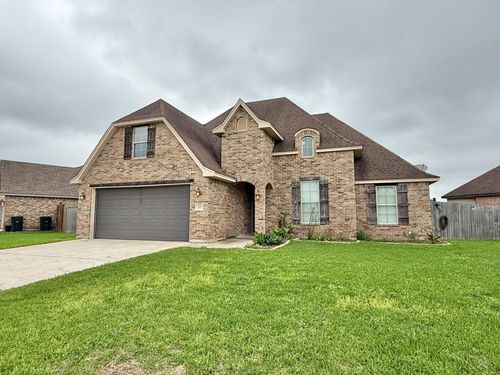 177 Sterling Ridge Dr, Nederland, TX, 77627-8915 | Card Image