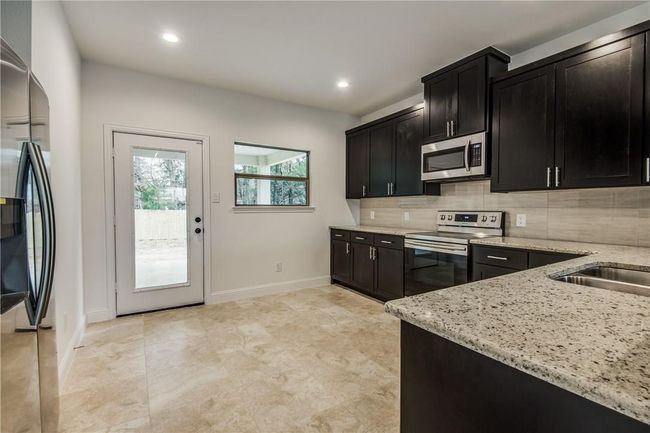Kitchen Sample | Image 12