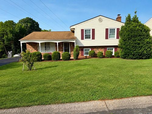 959 Halifax Cir, Vinton, VA, 24179-2927 | Card Image