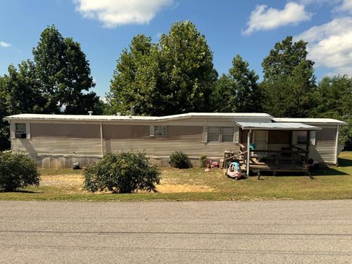 1262 Letha Petrey Rd, Williamsburg, KY, 40769-9160 | Card Image