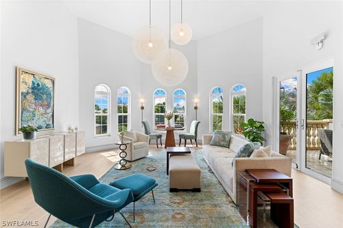 203-1005 4th St S, NAPLES, FL, 34102-7015 | Card Image