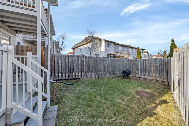 A - 22 Steel St, House attached with 3 bedrooms, 3 bathrooms and 1 parking in Gloucester ON | Image 34