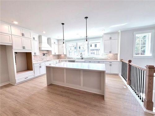 111 Bridgecrest Road, Roswell, GA, 30075 | Card Image