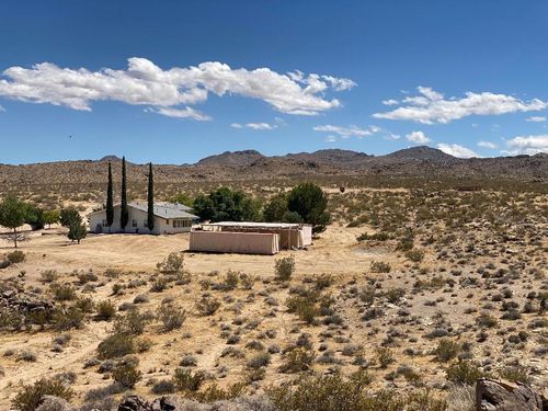 5056 Lazy Ln, Landers, CA, 92285 | Card Image
