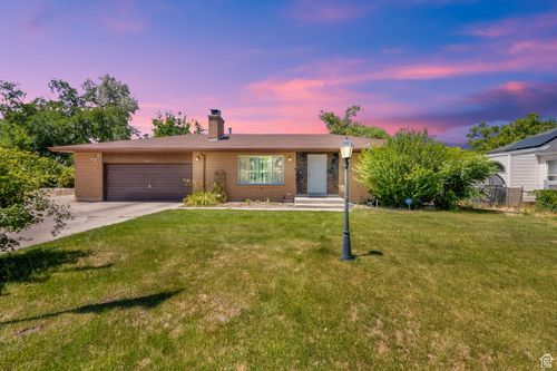 4940 S 3535 W, Taylorsville, UT, 84129-2948 | Card Image