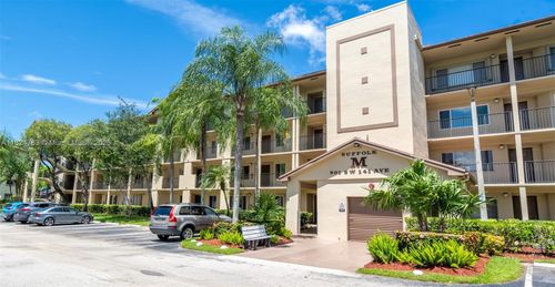 apt-303m-901 Sw 141st Ave, Pembroke Pines, FL, 33027-1574 | Card Image