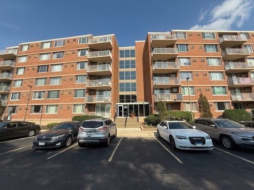 apt-5c-2211 S Highland Ave, Lombard, IL, 60148-5349 | Card Image