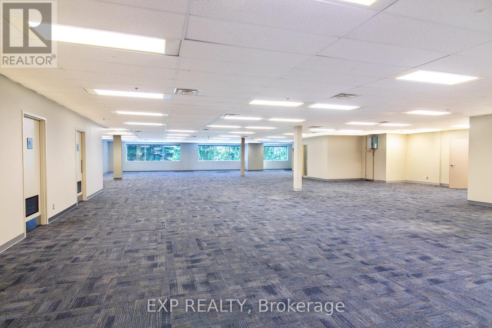 Commercial Lease in Ottawa 2