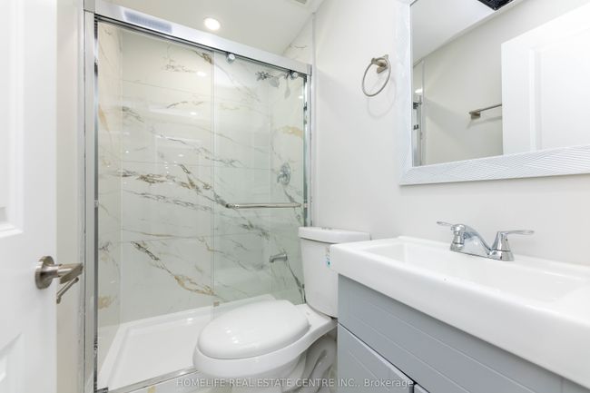 7 Markham St, House other with 6 bedrooms, 5 bathrooms and 4 parking in Brampton ON | Image 33