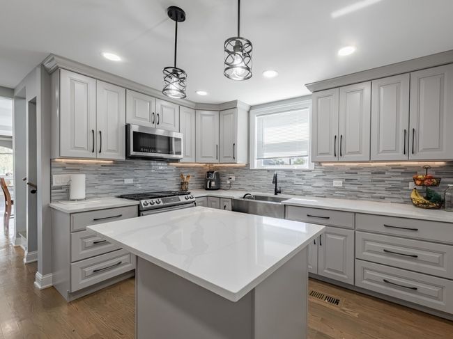 At the heart of the home lies a chef's dream kitch | Image 25