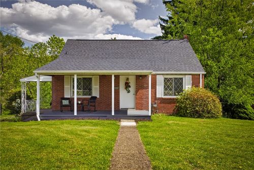 5767 Smith Dr, Bethel Park, PA, 15102-3541 | Card Image