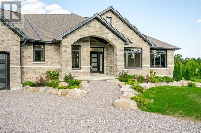 2181 Northeys Road, House other with 4 bedrooms, 3 bathrooms and 13 parking in Smith-Ennismore-Lakefield ON | Image 5