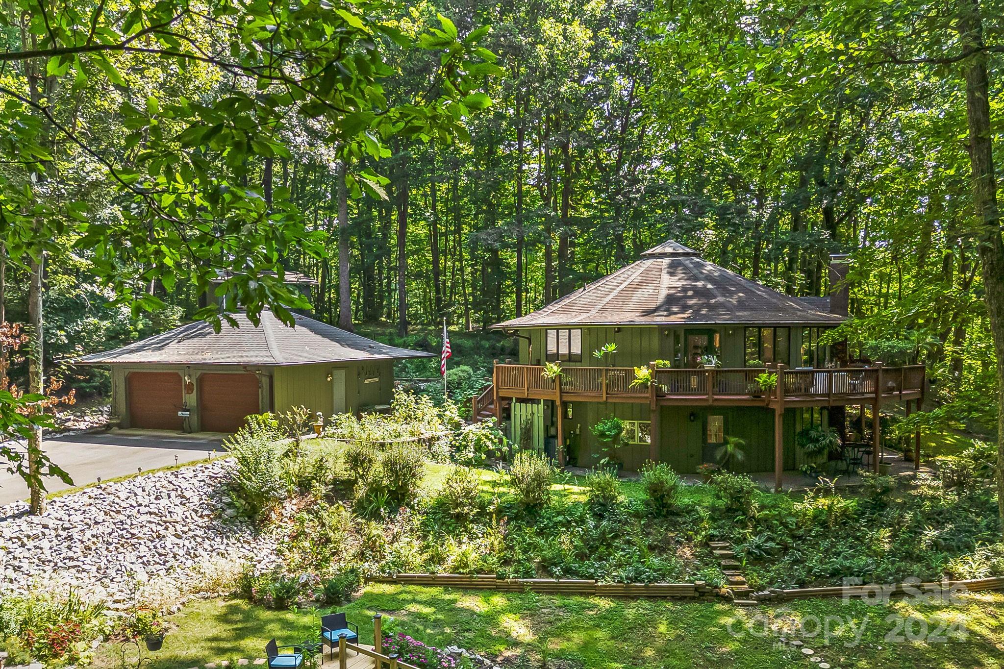Lakemont Dr, Flat Rock, NC 28731