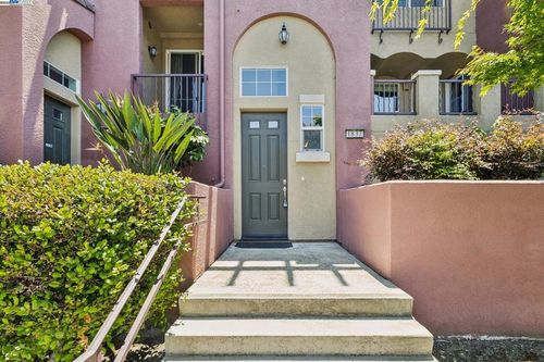 1837 Camino Leonor, San Jose, CA, 95131-1781 | Card Image